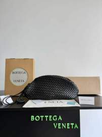 Picture of Bottega Veneta Handbags _SKUfw240692615fw